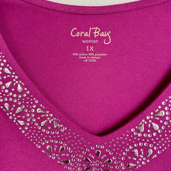 Coral Bay Woman 1X Fuchsia Top With Rhinestone Embellished V-Neck NEW - Picture 6 of 9